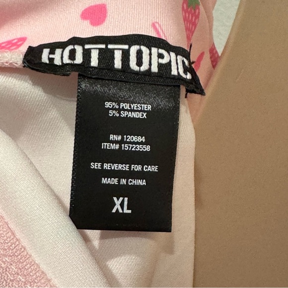 Hot Topic Strawberry Milk Scuba Skirtall Overall XL Pink White Pockets Kawaii - Picture 10 of 11